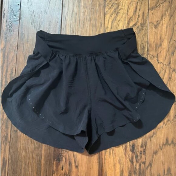 Lululemon Fast Free Shorts Black Size 0 - Picture 1 of 3